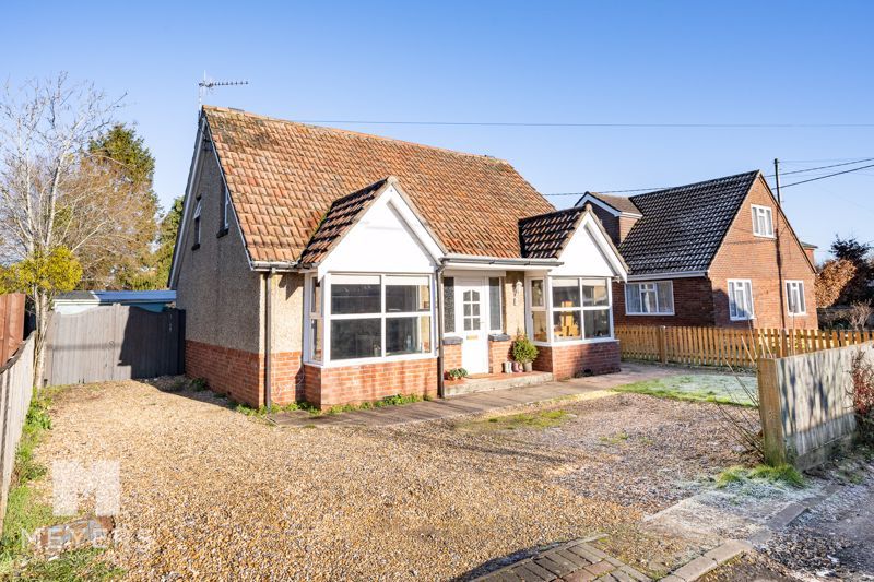 3 bed detached house for sale in Hiltom Road, Ringwood BH24 Zoopla