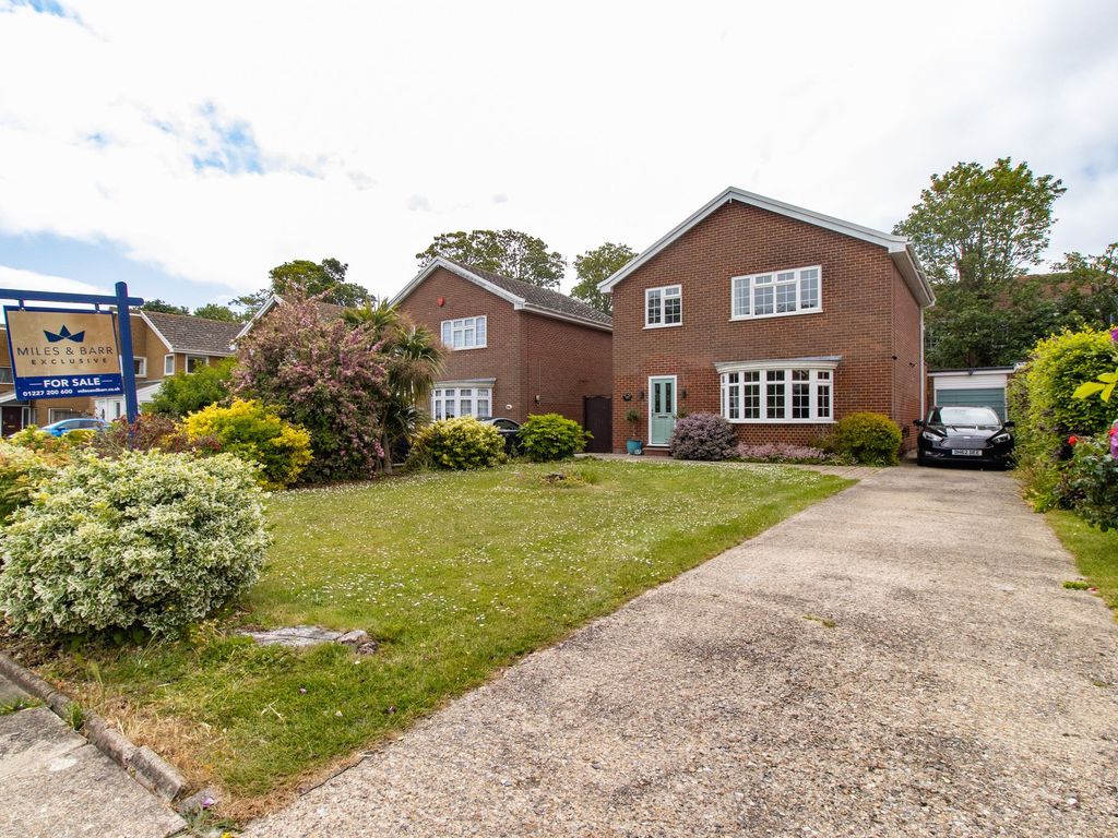 4 bed detached house for sale in St. Peters Court, Broadstairs CT10