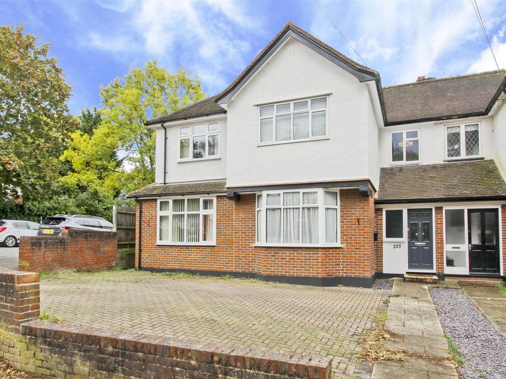 4 bed semidetached house for sale in Joel Street, Eastcote, Pinner HA5