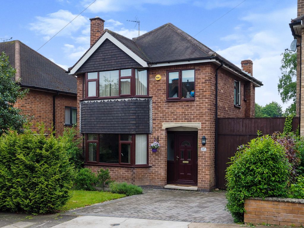 3 bed detached house for sale in Burnside Drive, Bramcote, Nottingham