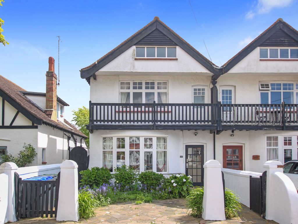 4 bed semidetached house for sale in Navarino Road, Worthing BN11 Zoopla