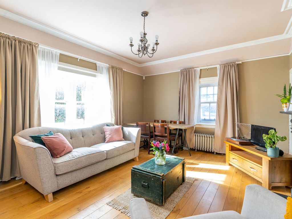 3 bed semidetached bungalow for sale in 67 Howden Hall Road, Liberton, Edinburgh EH16 Zoopla