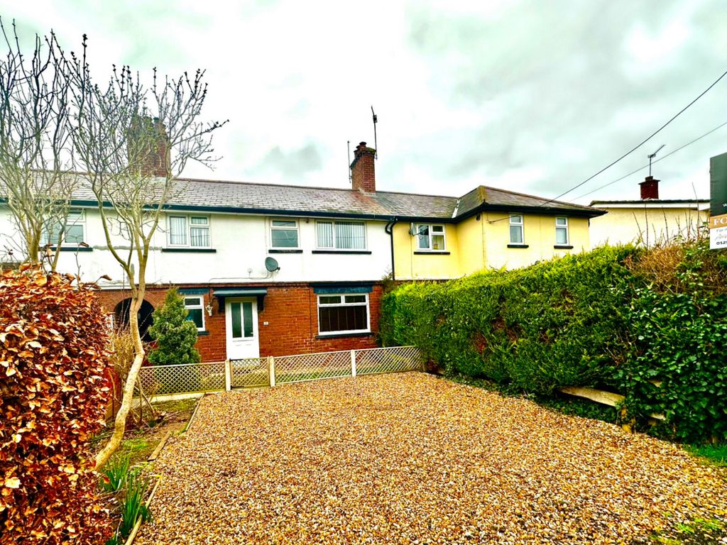 3 bed terraced house for sale in Chepstow Road, Gwernesney, Usk NP15, £