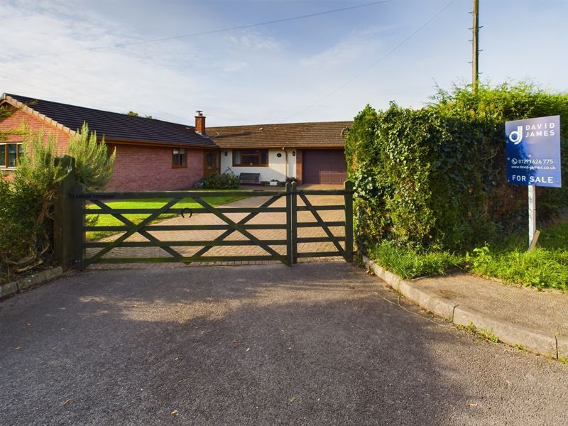 4 bed bungalow for sale in Black Rock Road, Portskewett, Caldicot NP26