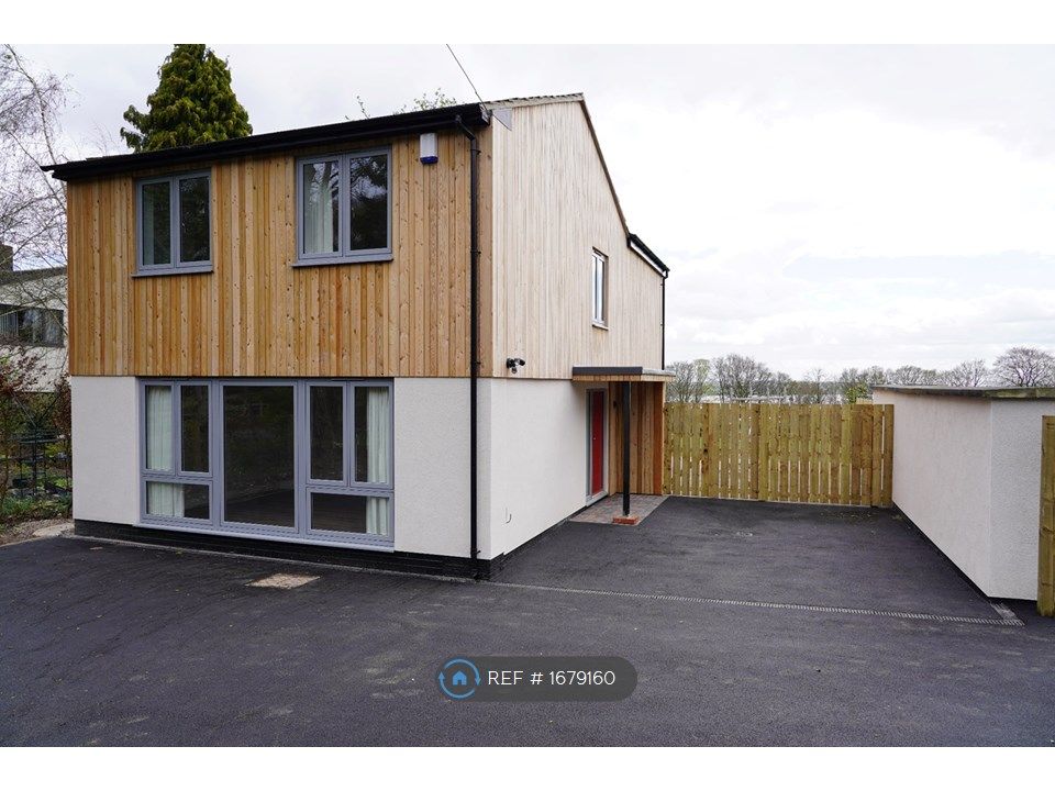 2 bed detached house to rent in Grange Park, Swanland, North Ferriby