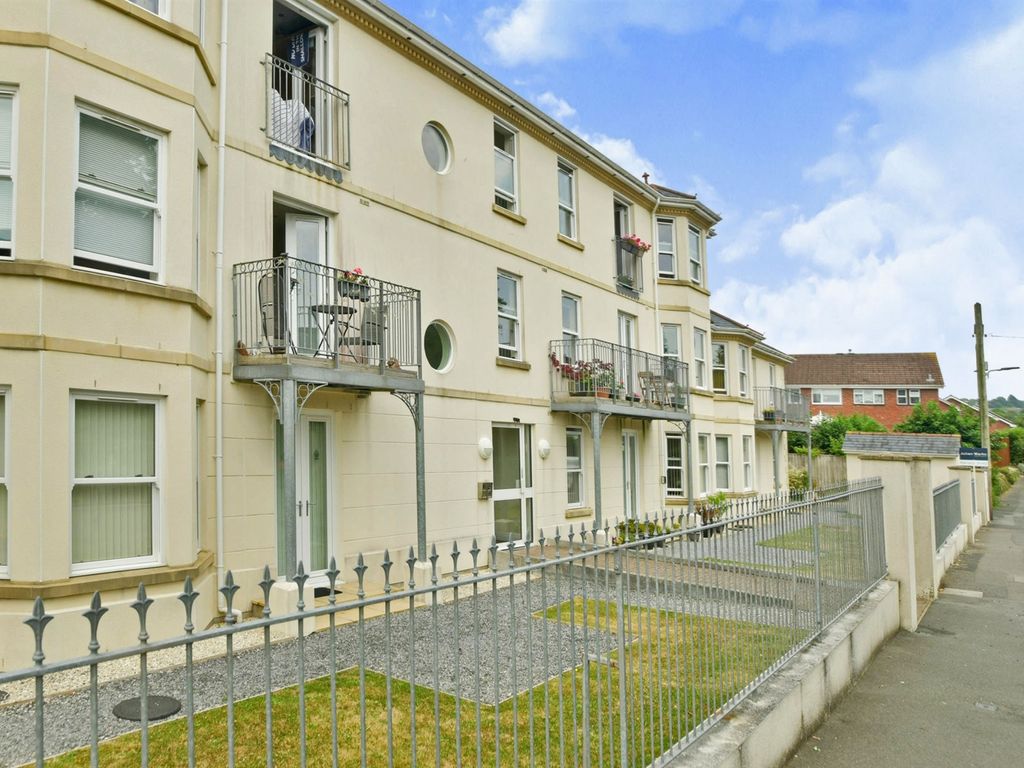 1 bed flat for sale in Ridge Park Road, Plympton, Plymouth PL7 Zoopla