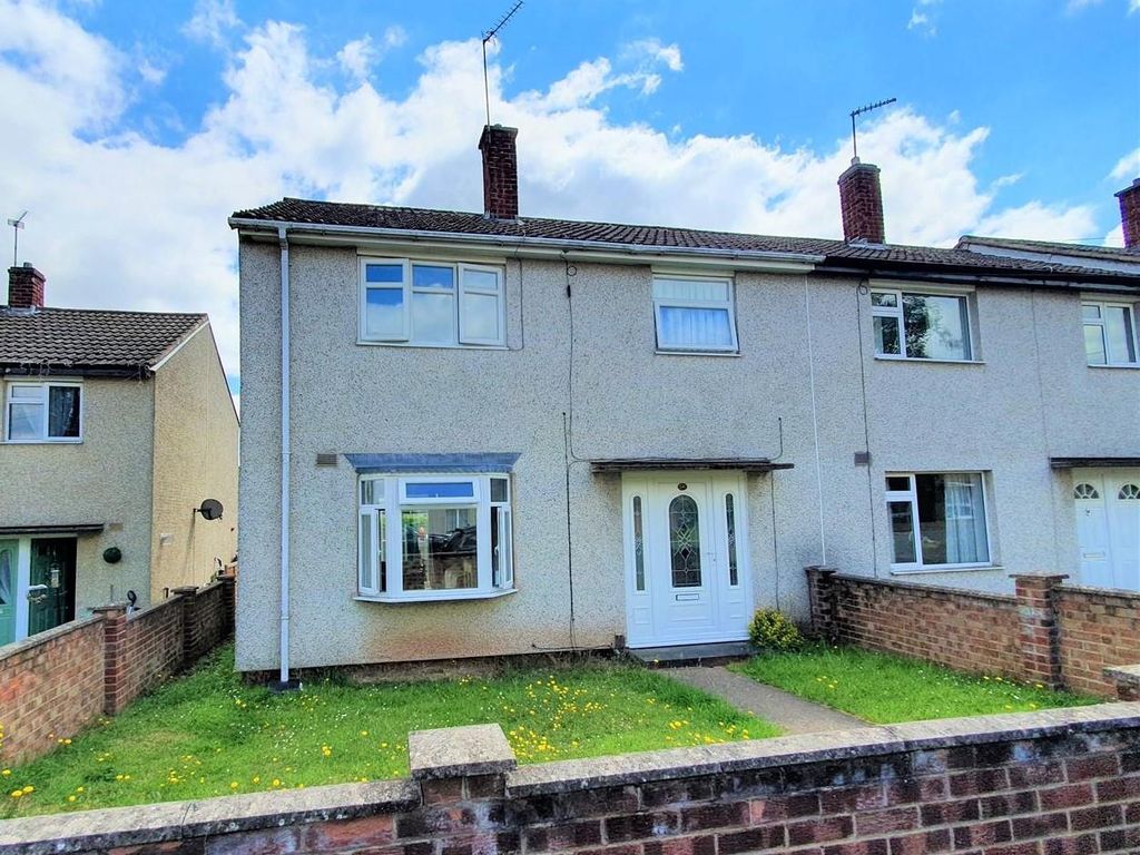 3 bed end terrace house for sale in Melrose Road, Thringstone