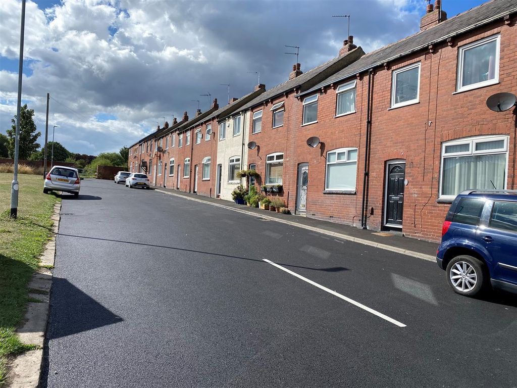 Malmesbury Terrace Leeds LS12  