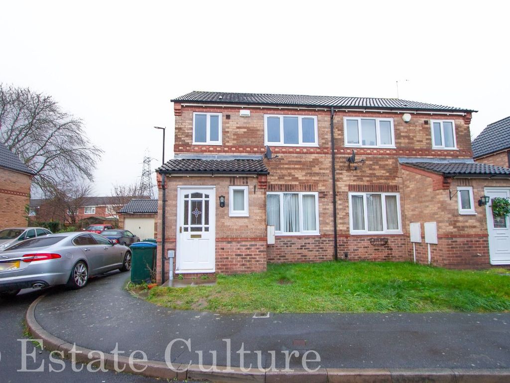 3 bed semidetached house to rent in Haydock Close, Coventry CV6, £