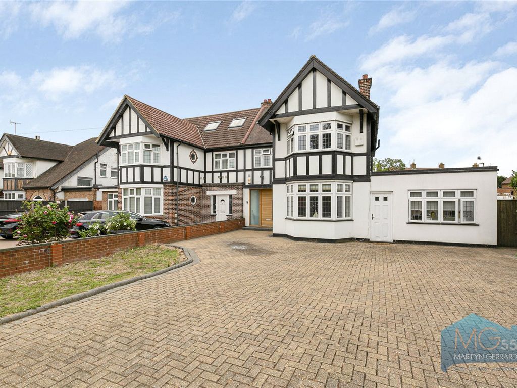 3 bed semidetached house for sale in Marsh Lane, Mill Hill, London NW7