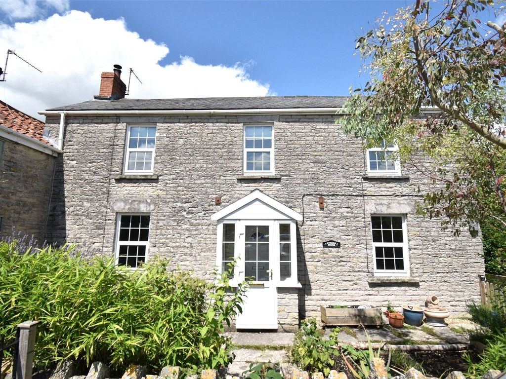 3 bed semidetached house for sale in Broadway Road, Charlton Adam