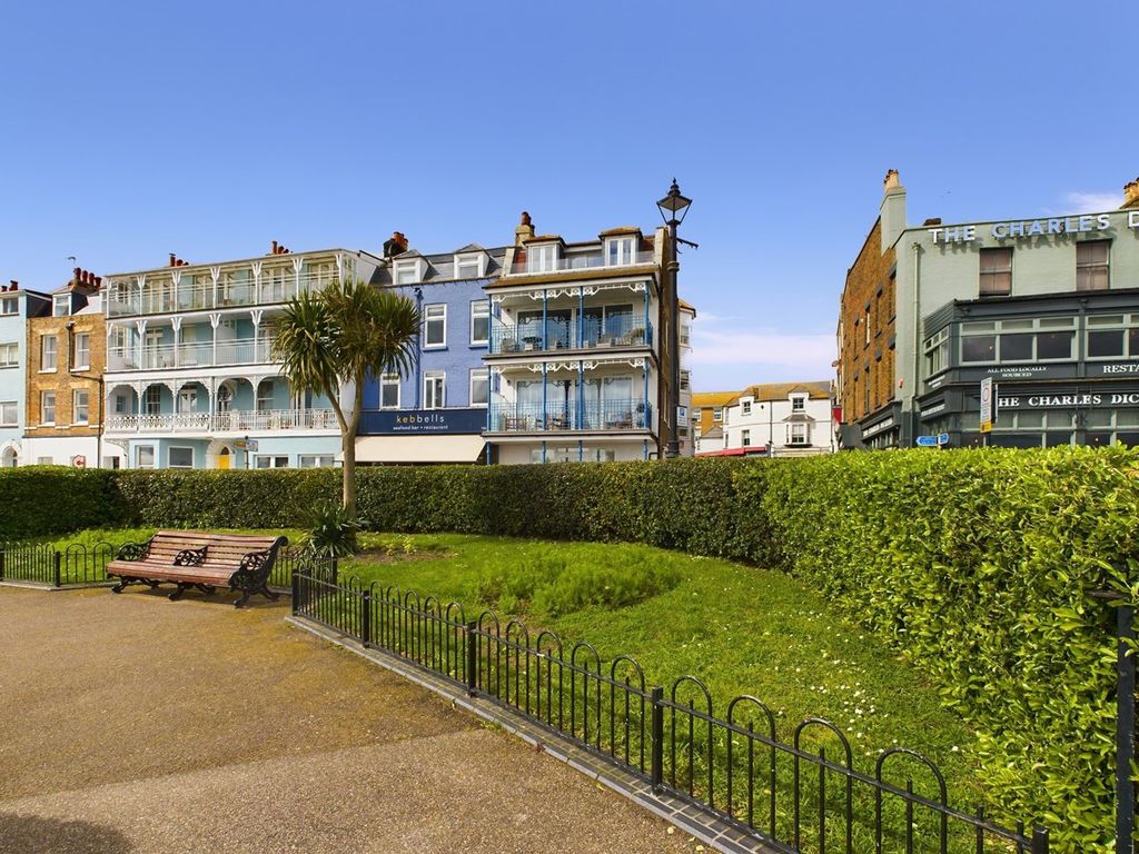 2 bed flat for sale in Victoria Parade, Broadstairs CT10, £450,000 Zoopla