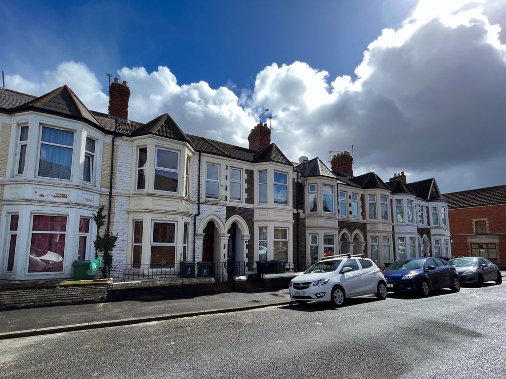 3 bed terraced house to rent in Tewkesbury Street, Cathays, Cardiff