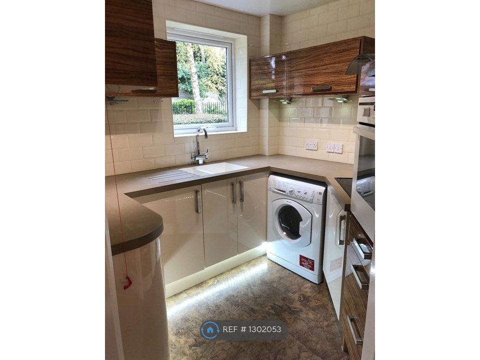 1 bed flat to rent in Private Garden Access, Cleadon, Sunderland SR6, £945 pcm Zoopla