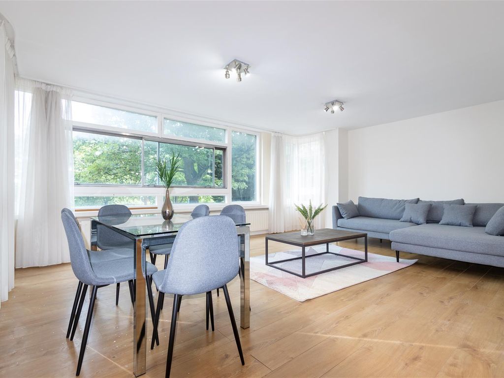 3 bed flat to rent in Lyndhurst Court, St John's Wood NW8, £3,900 pcm Zoopla