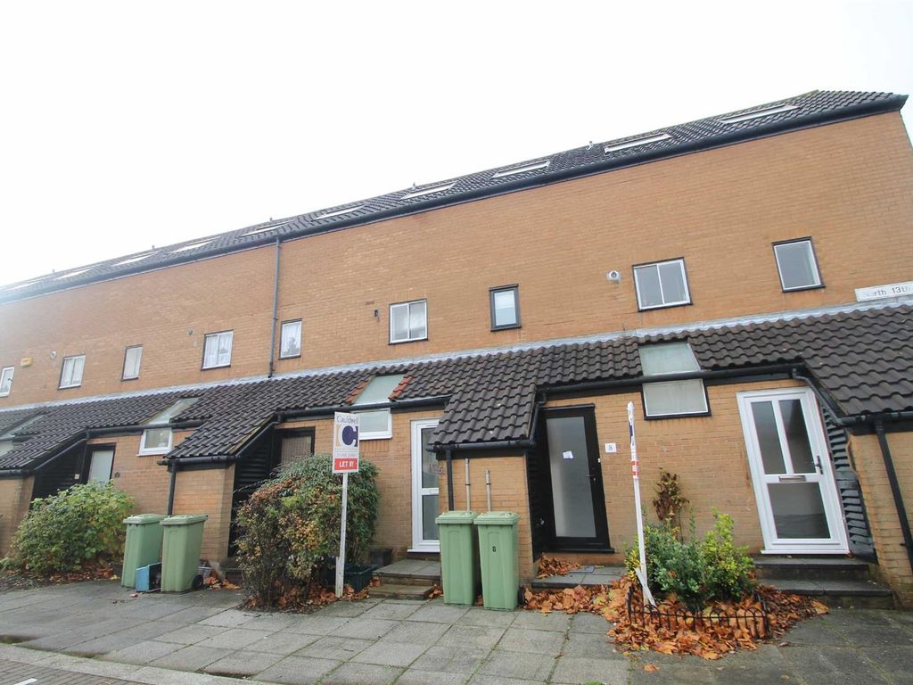 1 bed flat to rent in North Thirteenth Street, Milton Keynes MK9, £950