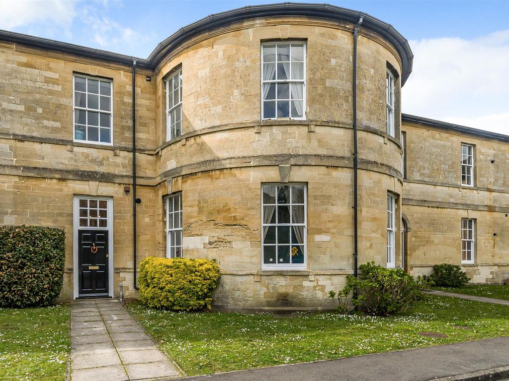 2 bed terraced house for sale in Thomas Wyatt Road, Devizes SN10 Zoopla