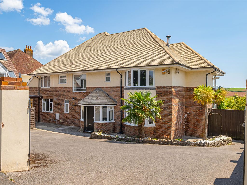 7 bed detached house for sale in Douglas Avenue, Exmouth, Devon EX8, £1,250,000 Zoopla