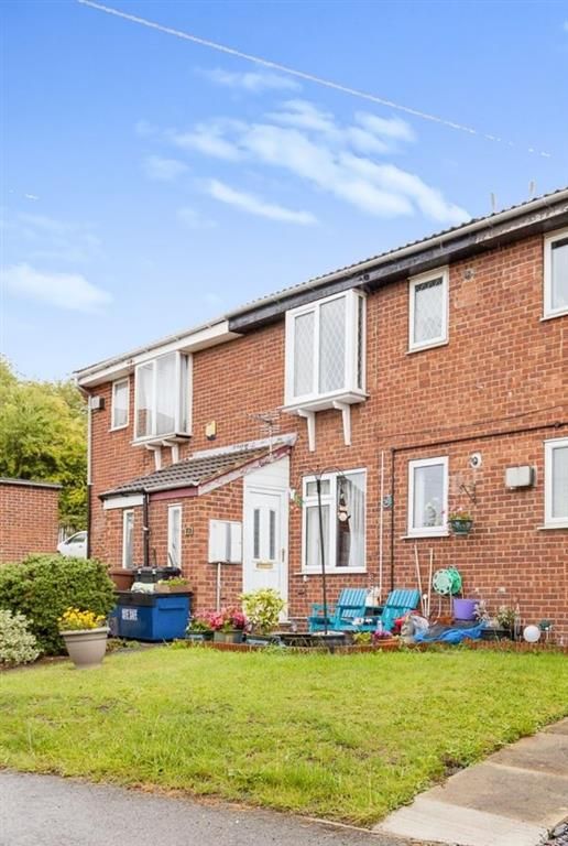 1 bed flat for sale in Hazel Court, Wakefield WF2 Zoopla