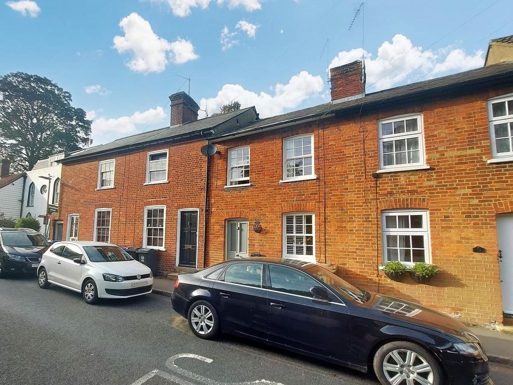 2 bed cottage for sale in Church Street, Buntingford, Herts SG9, £379,950 Zoopla