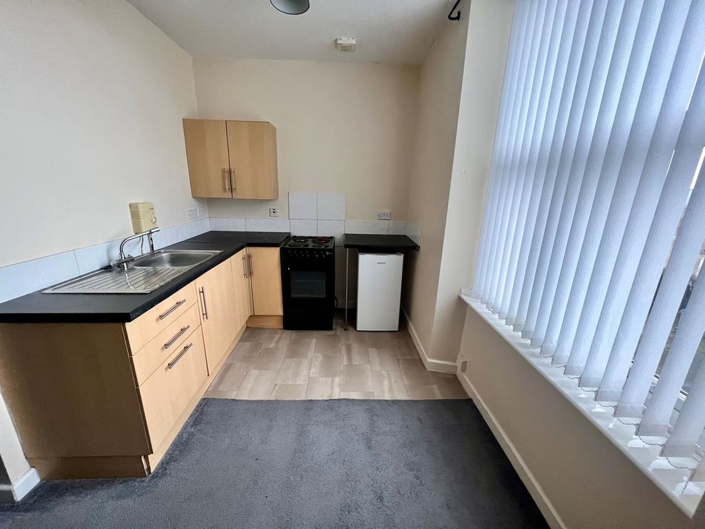 Studio to rent in 21 Murton Street, Sunderland SR1, £420 pcm Zoopla
