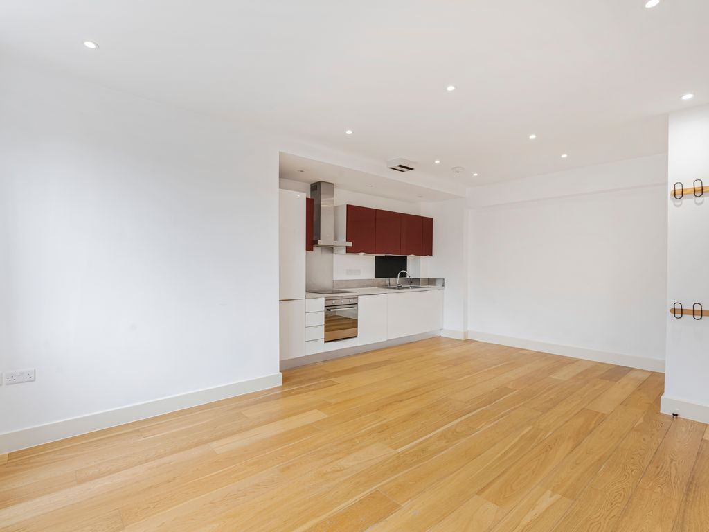 1 bed flat to rent in Croydon Road, Beckenham BR3, £1,400 pcm Zoopla