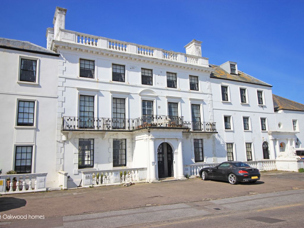 3 bed flat for sale in Kingsgate Bay Road, Broadstairs CT10, £450,000