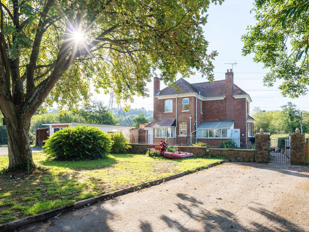 3 bed detached house for sale in Upton Pyne, Exeter EX5, £480,000 Zoopla