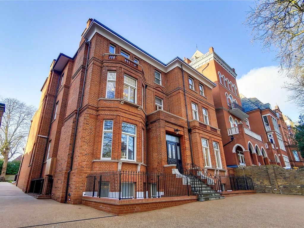 New home, 2 bed flat for sale in Fitzjohns Avenue, London NW3, £