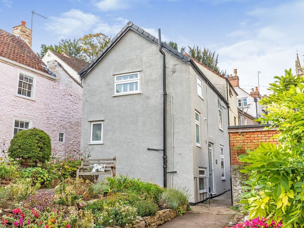 2 bed end terrace house for sale in Chock Lane, WestburyOnTrym
