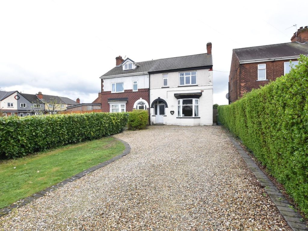 3 bed semidetached house for sale in Burringham Road, Scunthorpe DN17