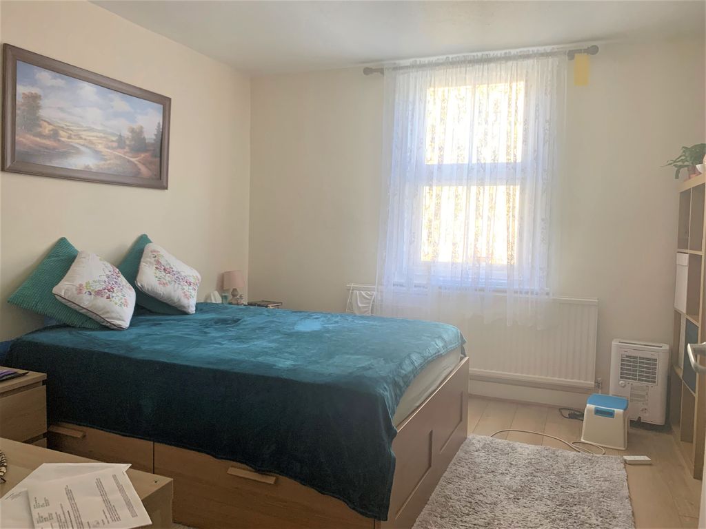 Studio to rent in King Street, Twickenham TW1 Zoopla
