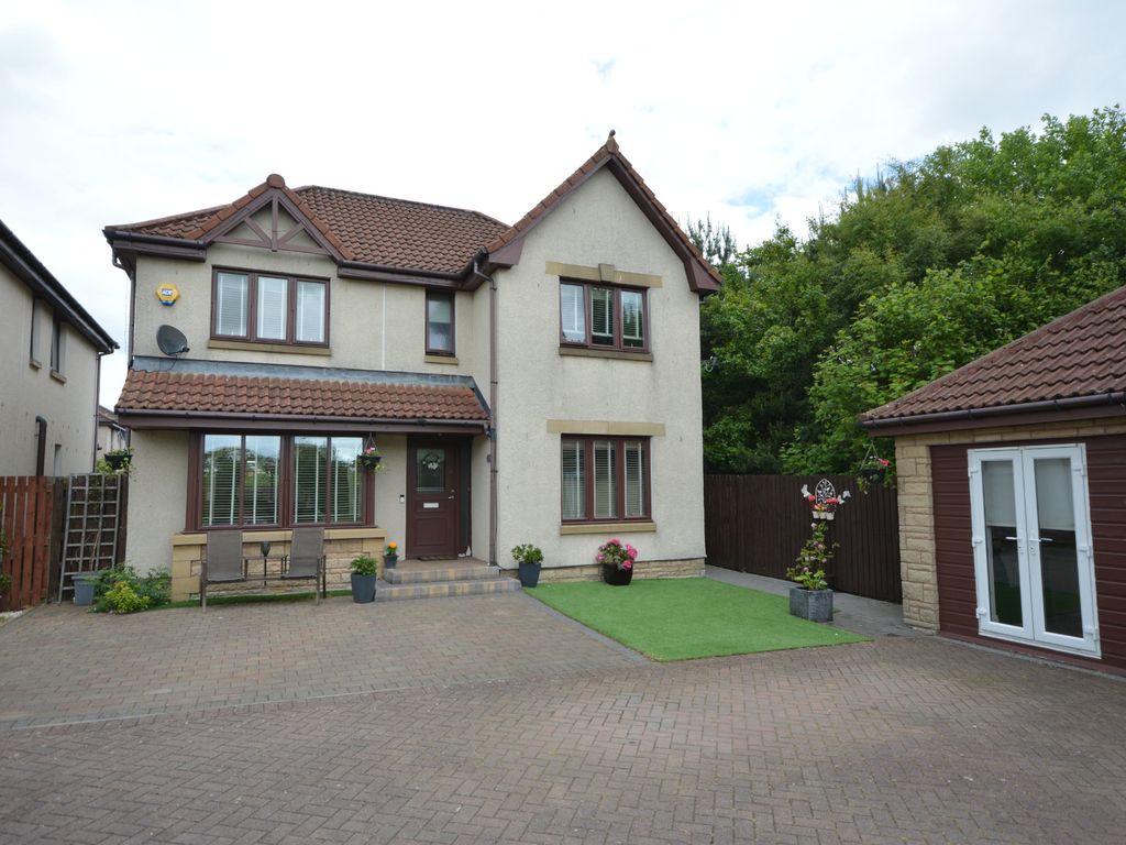 5 bed detached house for sale in Waterfurs Drive, New Carron, Falkirk