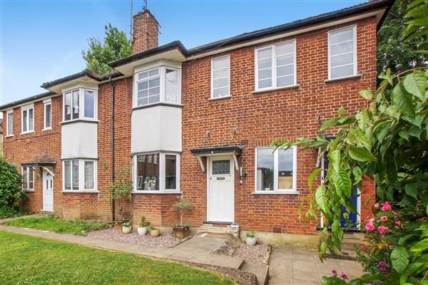 Alma Close, Alma Road, London N10  