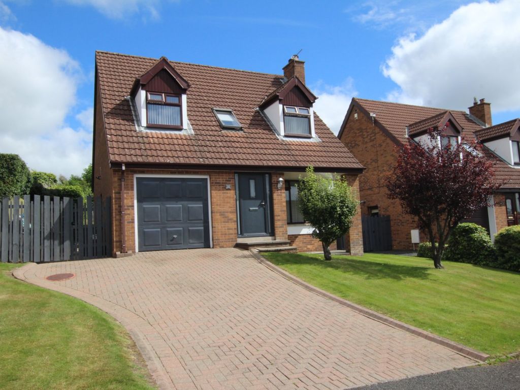 New home, 4 bed detached house for sale in Sherwood Avenue