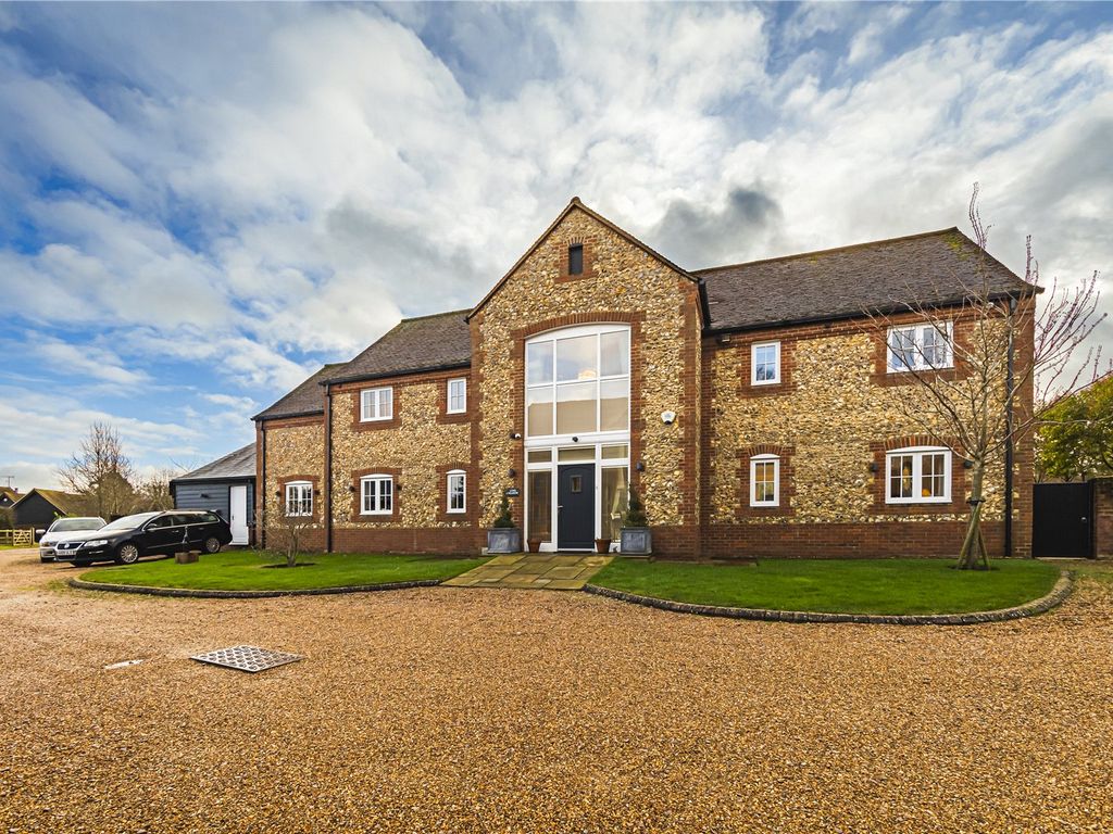 4 bed detached house for sale in Love Lane, Kings Langley