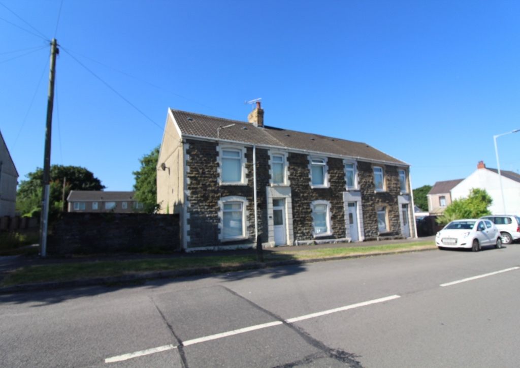 2 bed semidetached house for sale in Carmarthen Road, Fforestfach