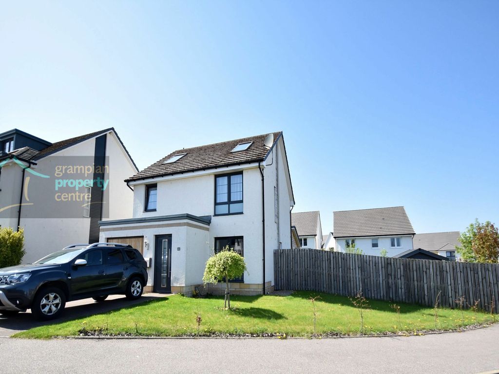 3 bed detached house for sale in Duffus Crescent, Elgin, Morayshire IV30, £269,500 Zoopla