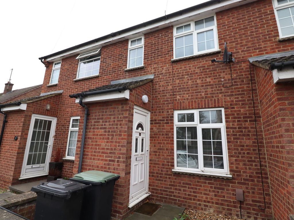 2 bed terraced house for sale in Park Road, Irthlingborough NN9 Zoopla