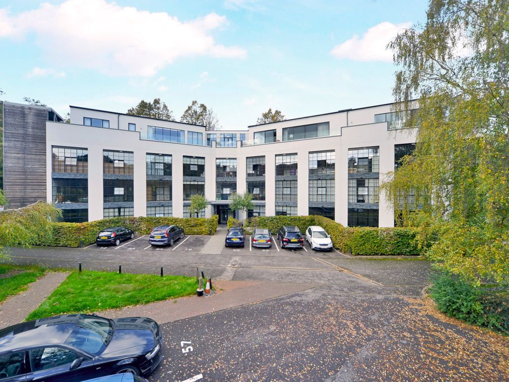 1 bed flat for sale in Station Approach, Godalming, Surrey GU7 Zoopla