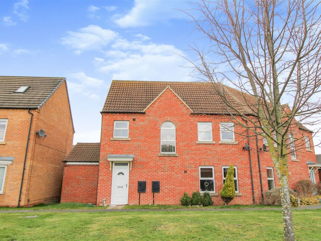 3 bed semidetached house for sale in Willow Gardens, Selby YO8 Zoopla