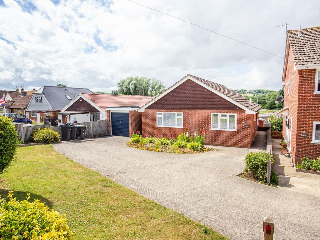 3 bed detached bungalow for sale in Ashford Road, Canterbury CT1 Zoopla