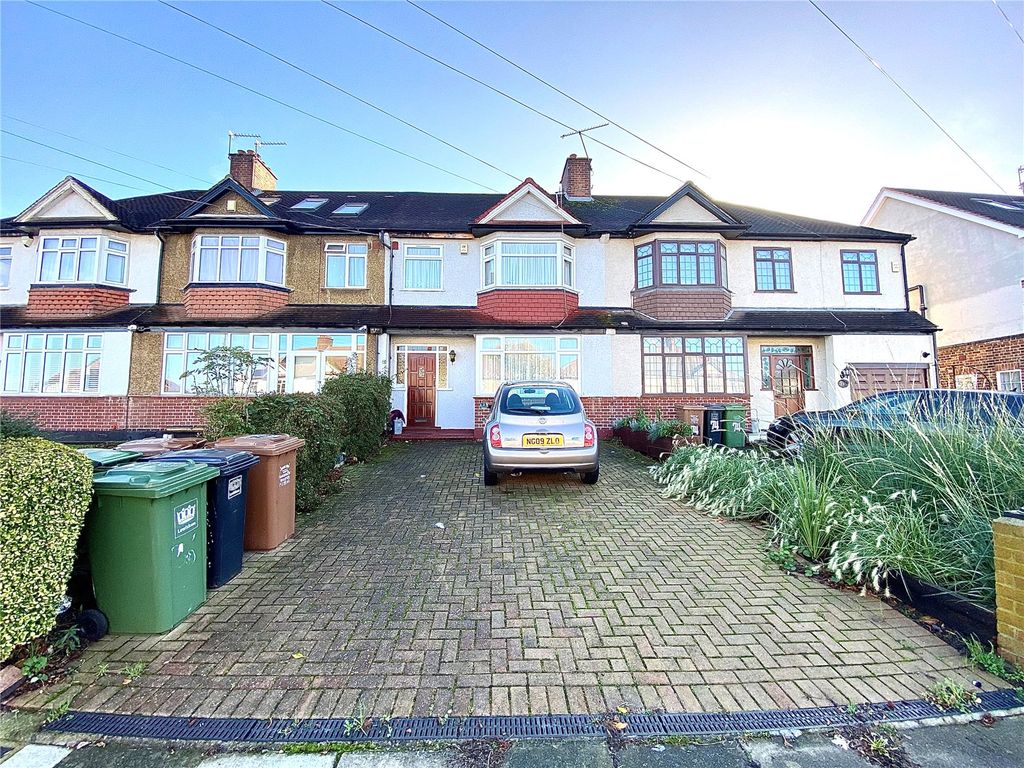 3 bed terraced house for sale in Horncastle Road, Lee, London SE12 Zoopla