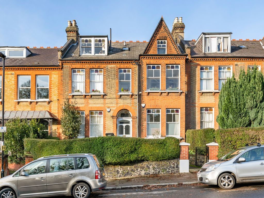 2 bed flat for sale in Mount View Road, London N4, £675,000 Zoopla
