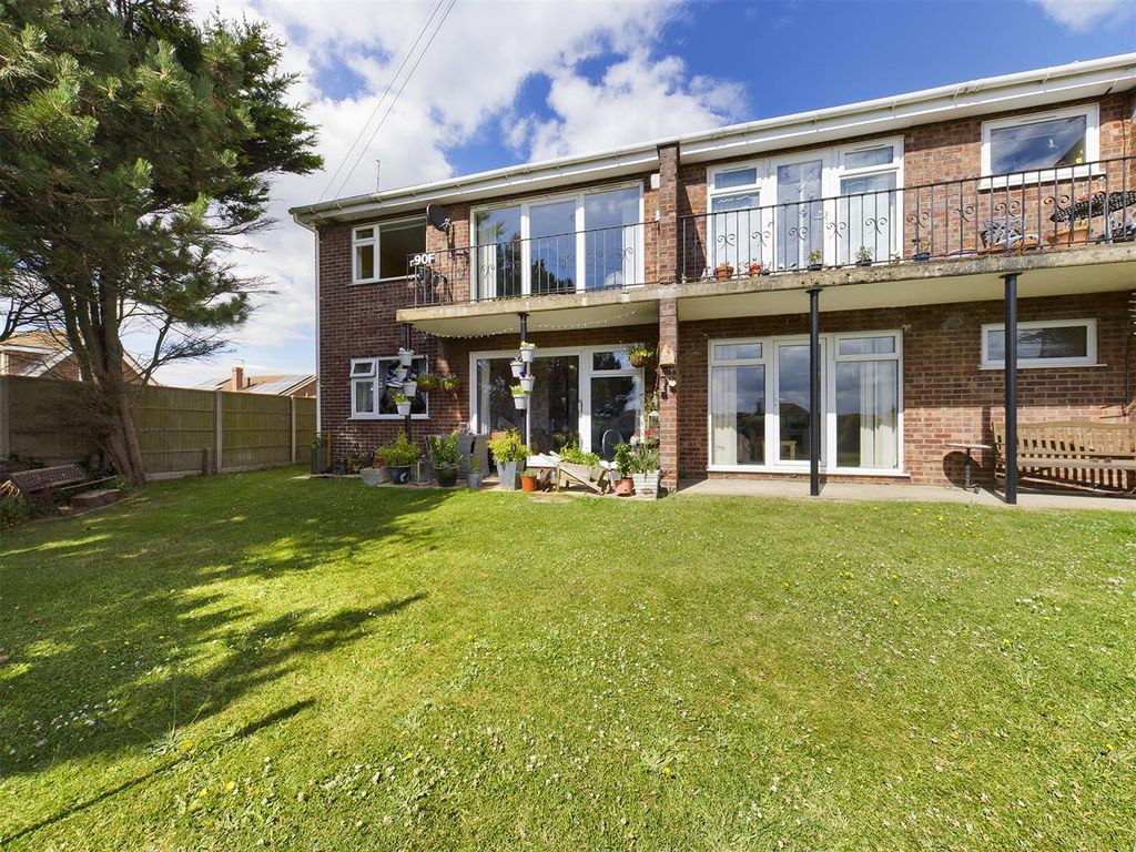 1 bed flat for sale in Cromer Road, Mundesley, Norwich NR11 Zoopla