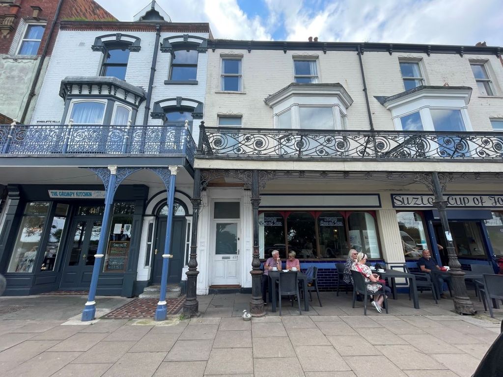 2 bed flat for sale in 42A Alexandra Road, Cleethorpes, South