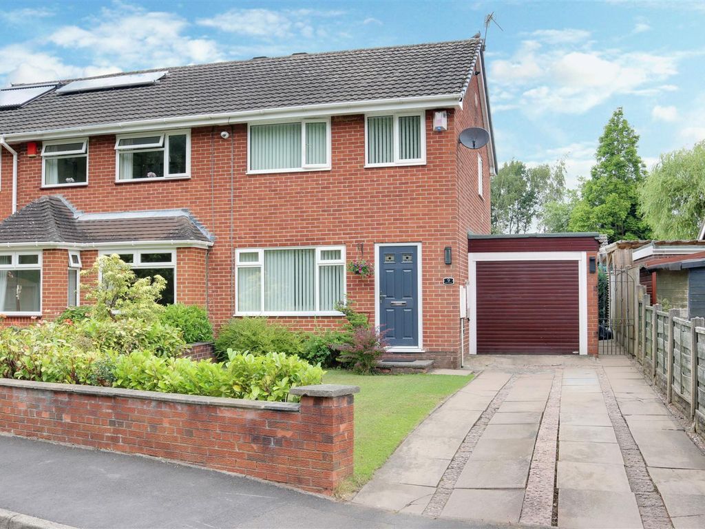 3 bed semidetached house for sale in Tern Avenue, Kidsgrove, StokeOn