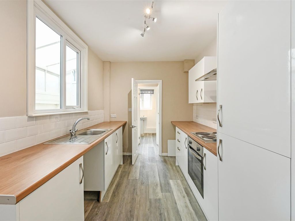 3 bed terraced house for sale in Talbot Road, Southsea PO4 Zoopla