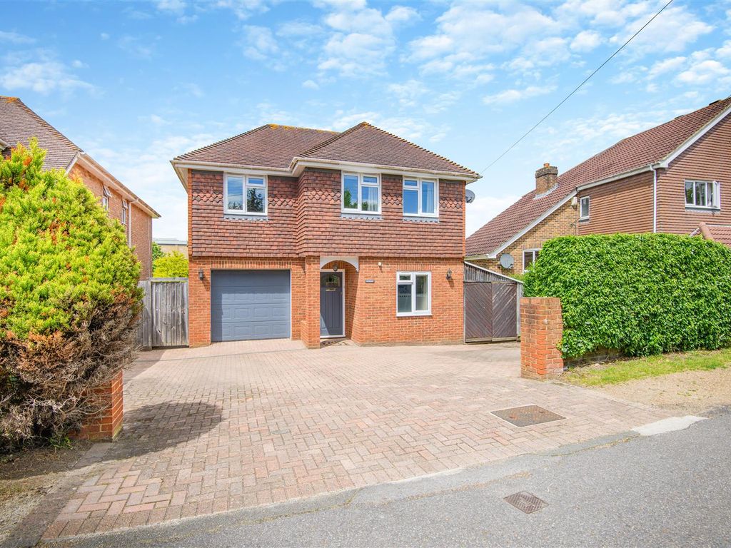 5 bed detached house for sale in College Avenue, Maidstone ME15, £895,000 Zoopla