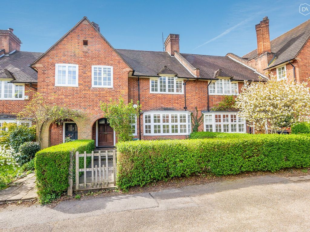 Rookfield Close, London N10  